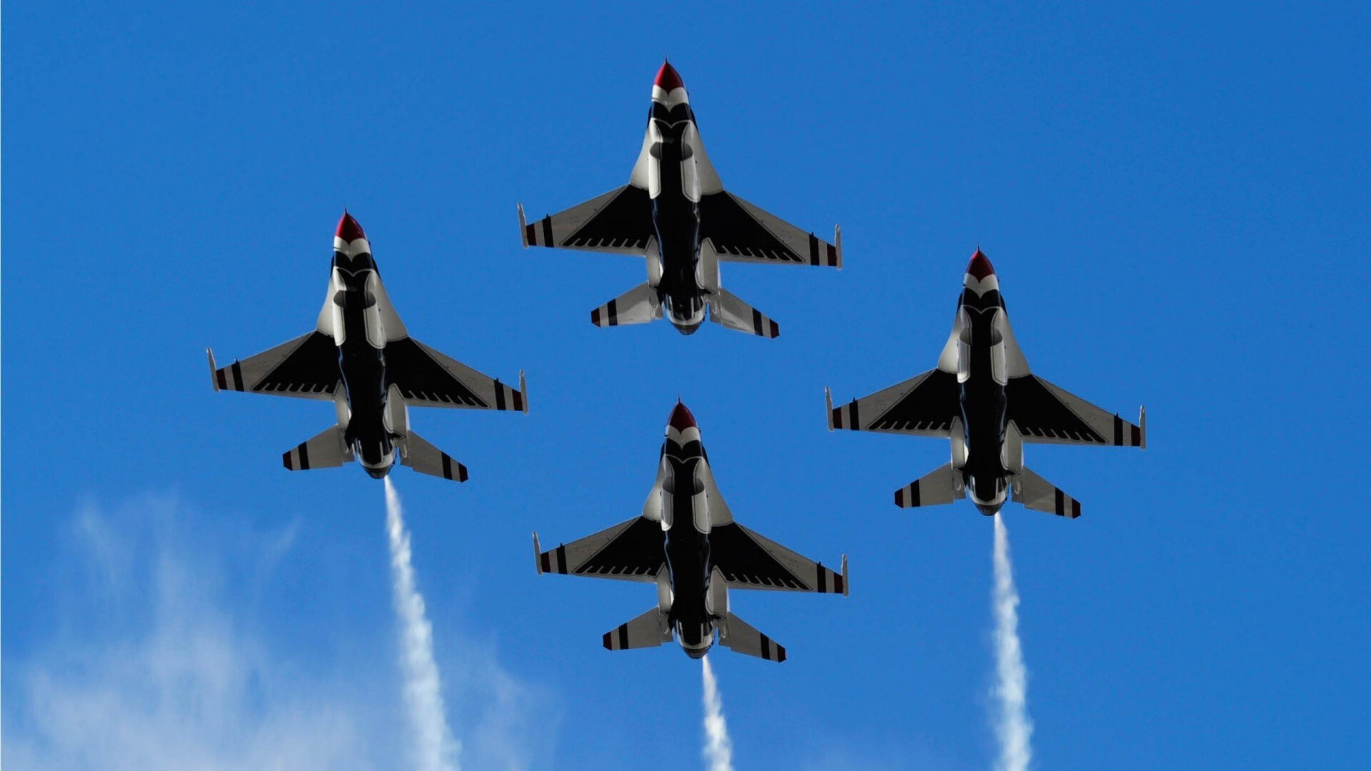 开云esports-关键时刻：王强最后三分稳住局势，锁定胜利！，王强1968